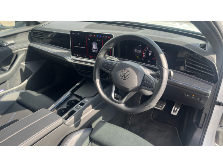 Volkswagen Passat 1.5 eTSI R-Line 5dr DSG Petrol Estate